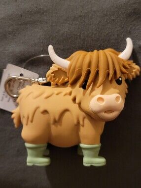Bath & Body Works Highland Cow Pocketbac Holder Keychain